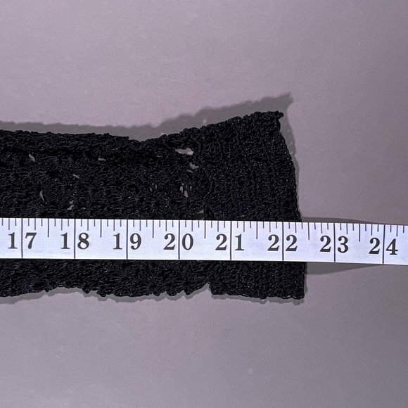 Dana Buchman Hand Crocheted Black Top‎ Size Petite - Picture 7 of 13